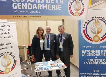 Félicitations à Bruno Lÿs, nommé par décret chevalier dans l'ordre national du mérite.