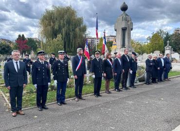 Cérémonie d'hommage à Jacques Lespes